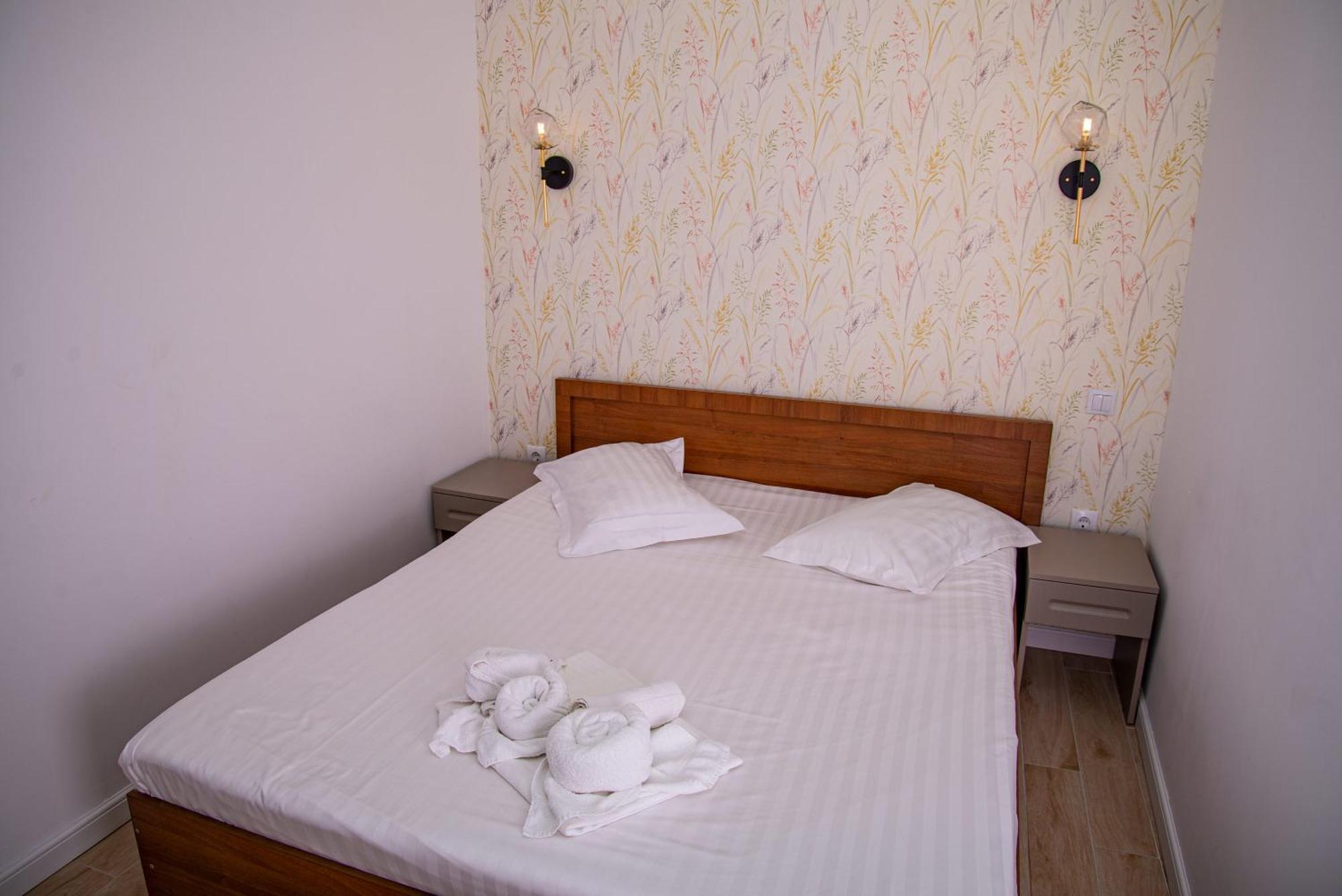 Paradis Hotel Mila Douăzeci şi Trei Esterno foto