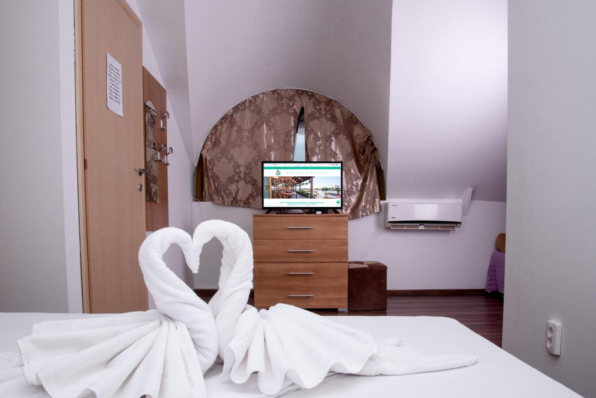 Paradis Hotel Mila Douăzeci şi Trei Esterno foto