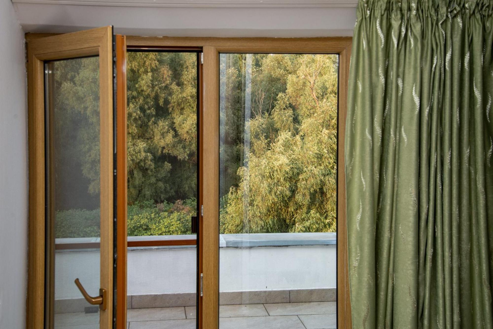 Paradis Hotel Mila Douăzeci şi Trei Esterno foto