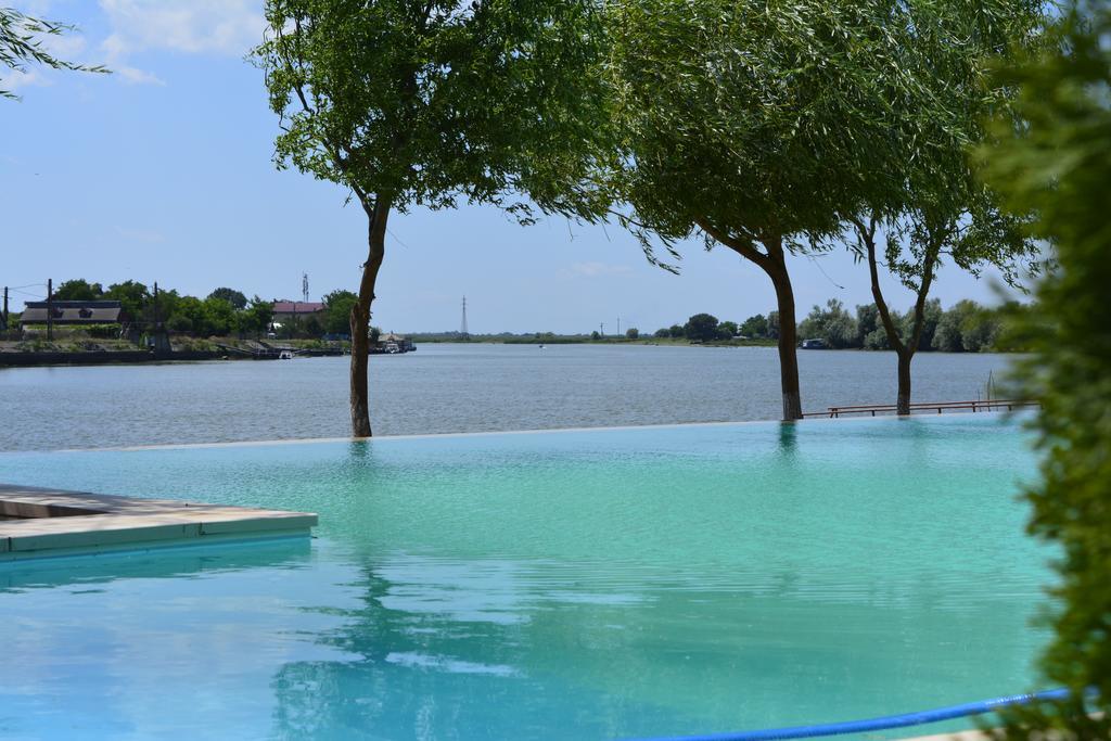 Paradis Hotel Mila Douăzeci şi Trei Esterno foto